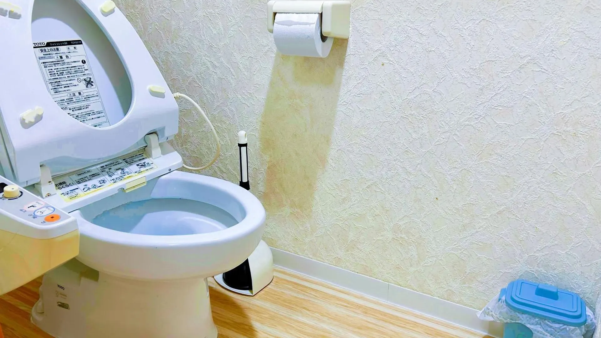بيت ضيافة فندق Yikebukuro Luckyhouse 池袋一軒家 幸運の家 طوكيو